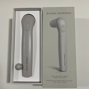 Shani Darden facial sculpting wand